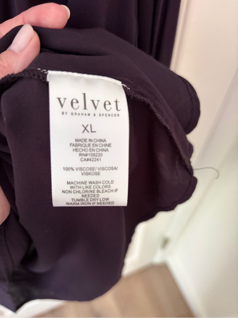 Velvet by Graham & Spencer Plum Button-Front Long Sleeve Blouse - Picture 4 of 4